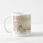 家マウスのDesigns®のマグ コーヒーマグカップ (左)