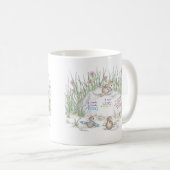 家マウスのDesigns®のマグ コーヒーマグカップ (正面右)