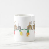 家マウスのDesigns®のマグ コーヒーマグカップ (中央)