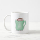家マウスのDesigns®のマグ コーヒーマグカップ (左)