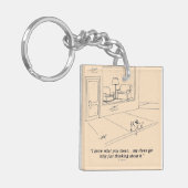 家具を引き裂いている猫 キーホルダー (正面左)