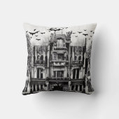 家幽霊のよく出る クッション (裏面)