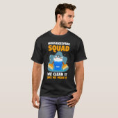 家政婦の家政係の分隊を我々のように片付ける Tシャツ (正面フル)