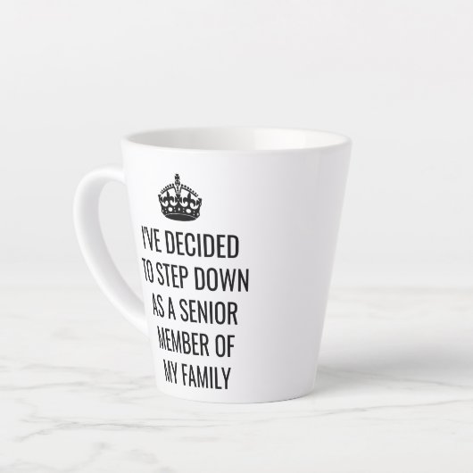 家族おもしろいの一員として辞任す王室のる カフェラテマグ (左アングル)