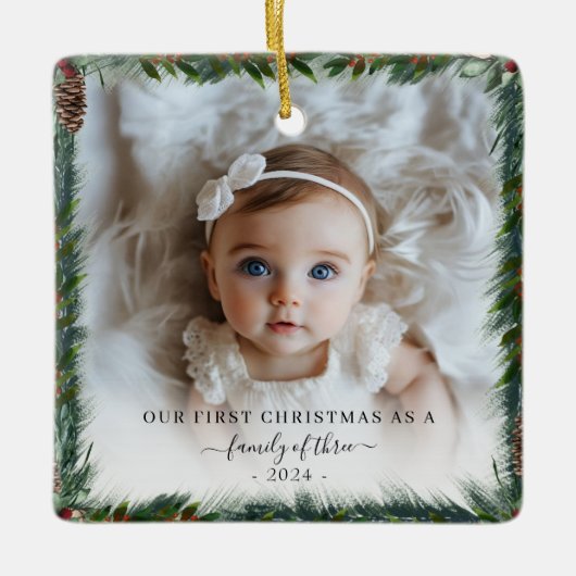 家族としての私たちの初めてのクリスマス2写真 セラミックオーナメント (正面)