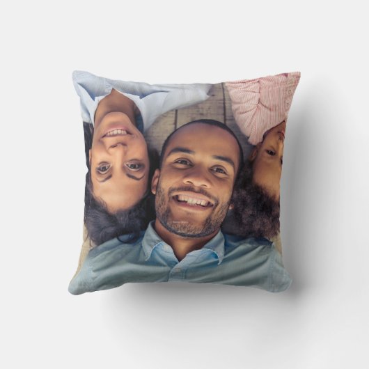 家族と友人の写真 クッション (裏面)