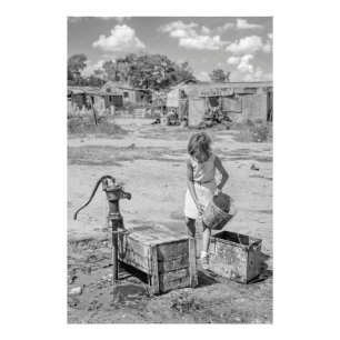 家族のための水を取得する – オクラホマ1939 フォトプリント