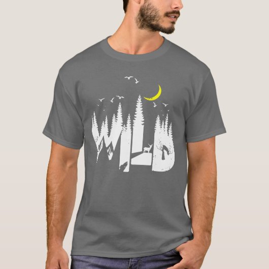 家族のアウトドアキャンプ旅行の野生生物キャンプ友達 Tシャツ (正面)
