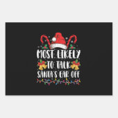 家族のクリスマスからサンタの耳を引き離す可能性が最も高い ラッピングペーパーシート (正面)