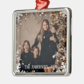 家族のクリスマススノーフォトを追加カスタマイズ メタルオーナメント (左)