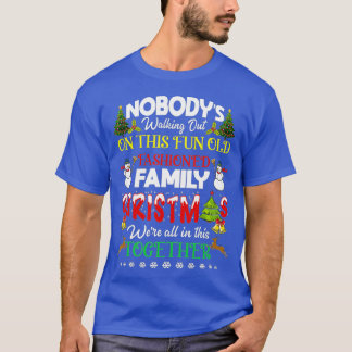 家族のクリスマス我々は一緒にここにいるメリー Tシャツ