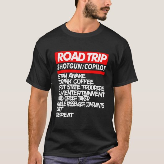 家族のドライブ旅行 夏のアウトドアバケーション Tシャツ (正面)
