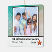 家族のバケーション写真 ビーチをテーマにした セラミックオーナメント (左)
