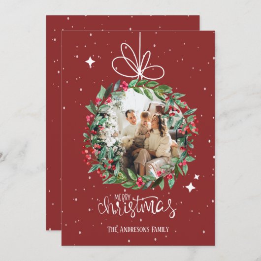 家族のパーソナライズされた写真は赤いクリスマスを飾る シーズンカード (正面/裏面)
