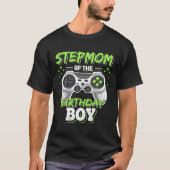 家族のビデオに一致する誕生日少年のStepmom Tシャツ (正面)
