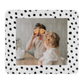 家族のモダン写真と黒のドット美しいギフト カッティングボード (正面)