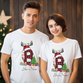 家族のモノグラムのクリスマスは名前でパーソナライズ Tシャツ