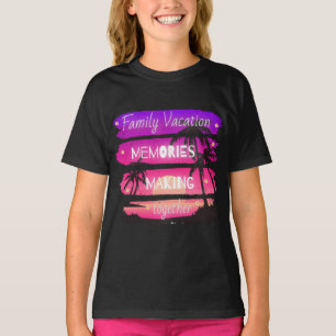 家族の休暇を一緒に思い出を作る2023 Shir Tシャツ