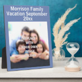 「家族の休暇」 – プラークの家族写真 フォトプラーク (側面)