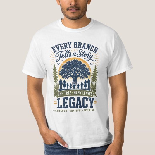 家族の伝統を紡ぐ木 Tシャツ (正面)