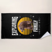 家族の冒険を探索する ビーチタオル (正面)