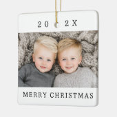 家族の写真と年の白メリークリスマス セラミックオーナメント (左)