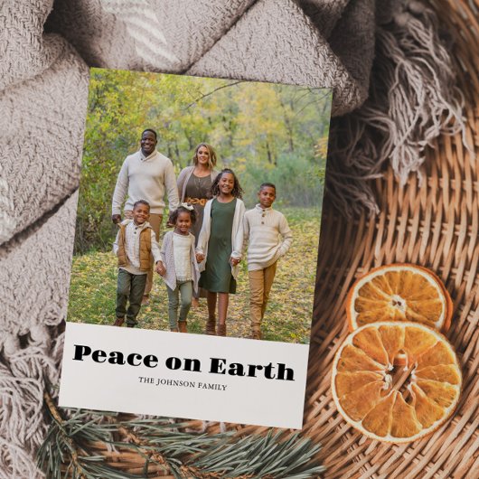 家族の写真の平和と地球のメリークリスマス シーズンポストカード