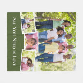 家族の写真コラージュあなたが必要とするすべてはLove Green フリースブランケット (正面(横))