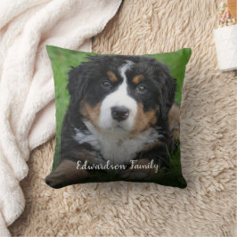 家族の写真コラージュのモノグラムを作成する クッション