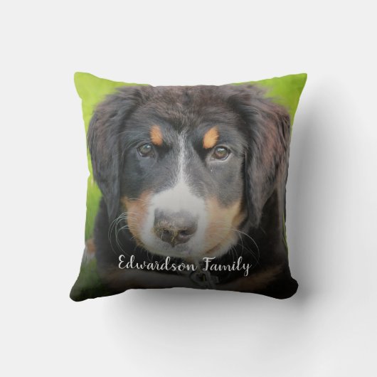 家族の写真コラージュのモノグラムを作成する クッション (裏面)