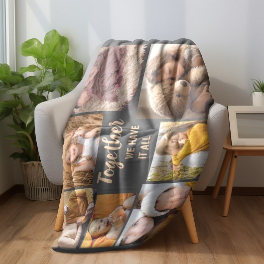 家族の写真コラージュの茶色の一緒に持っている フリースブランケット