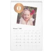 家族の写真コラージュ2025モノグラムのオレンジ カレンダー (2月 2022)