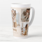 家族の写真コラージュ – 5枚の写真とカスタム文字 カフェラテマグ (右アングル)