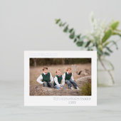 家族の写真パーソナライズされた 箔シーズンポストカード (立ち正面)