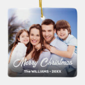家族の写真名スクリプエレガントトメリークリスマス セラミックオーナメント (正面)