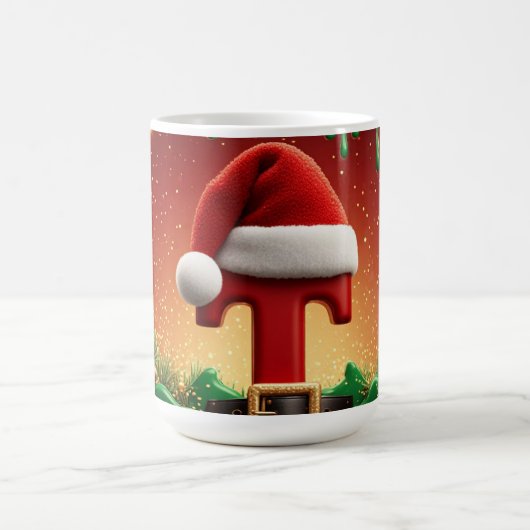 家族の名前のためのサンタ帽子のイニシャルT コーヒーマグカップ (中央)