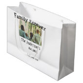 家族の名前を追加する写真年の素朴なヴィンテージ ラージペーパーバッグ (正面アングル)