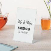 家族の名前を追加する日付結婚式の引き出物g 台座サイン (インサイチュ)