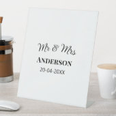 家族の名前を追加する日付結婚式の引き出物g 台座サイン (インサイチュ)