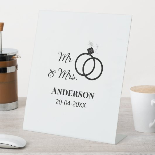 家族の名前を追加する日付結婚式の引き出物g 台座サイン (インサイチュ)