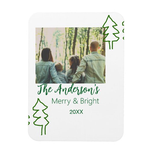 家族の名前グリーンクリスマスツリーの写真モダン マグネット (縦)