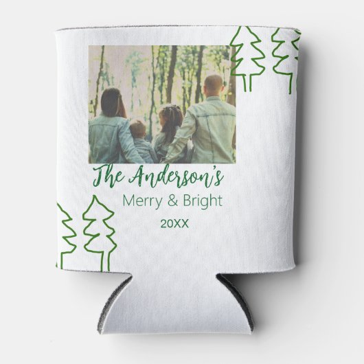 家族の名前グリーンクリスマスツリーの写真モダン 缶クーラー (正面)
