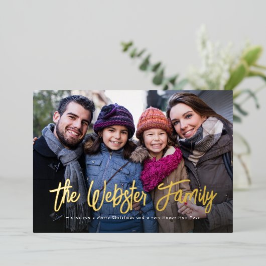 家族の名前2つの写真赤いクリスマス 箔シーズンカード (立ち正面)