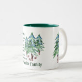 家族の引用文の美しい水彩画の松の木 ツートーンマグカップ (正面右)