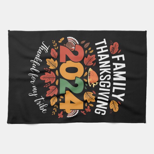 家族の感謝祭2024私の部族に感謝 キッチンタオル (横)