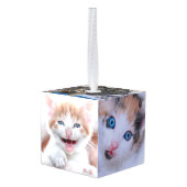 家族の猫の写真 キューブオーナメント (裏面アングル)