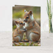 家族の絆:ママとベビーQuokka、誕生日カード カード (裏面)