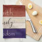 家族の自由に愛国心のある木材 キッチンタオル (四つ折り)