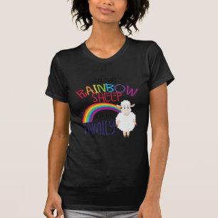 家族の虹の羊 羊カラフルの贈り物 Tシャツ