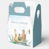 家族の魚釣り旅行:男の子の1歳の誕生日 フェイバーボックス (オープン)